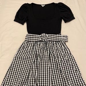Garage black puff sleeve top & Plaid dress